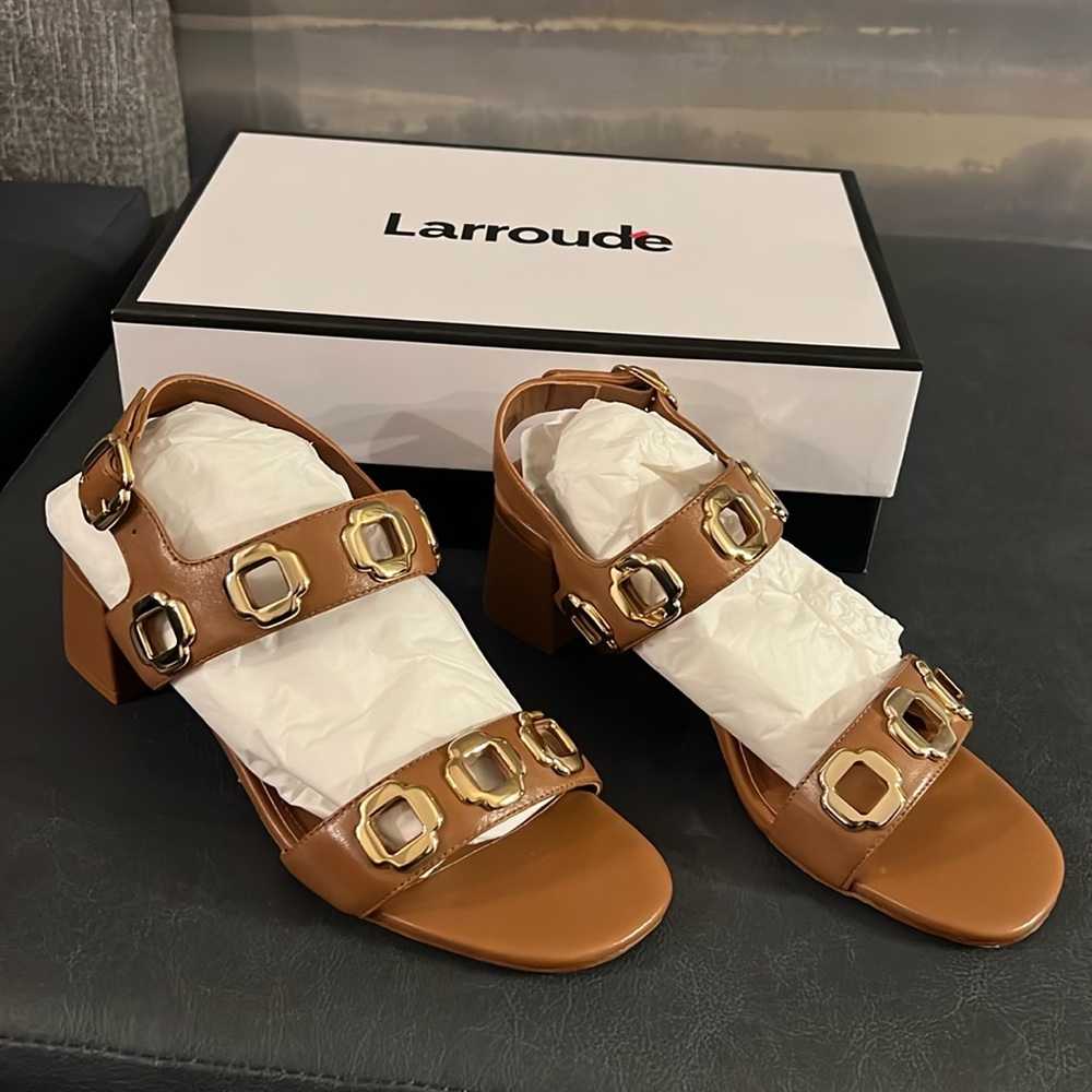 Larroude Milan Block Heel, Brand New, Caramel, Size 8